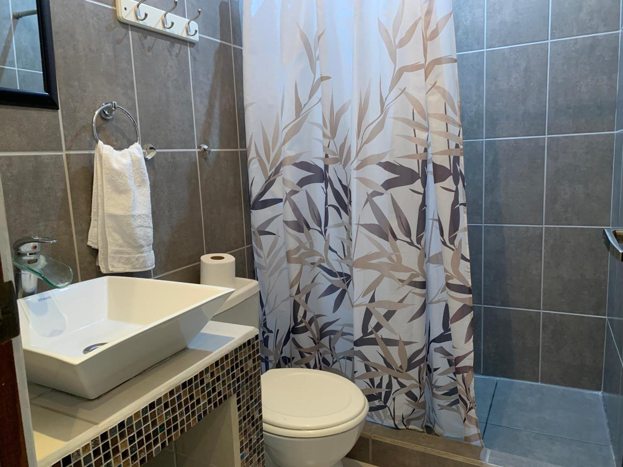 Casa De Lis Hotel & Tourist Info Centre Turrialba Zewnętrze zdjęcie